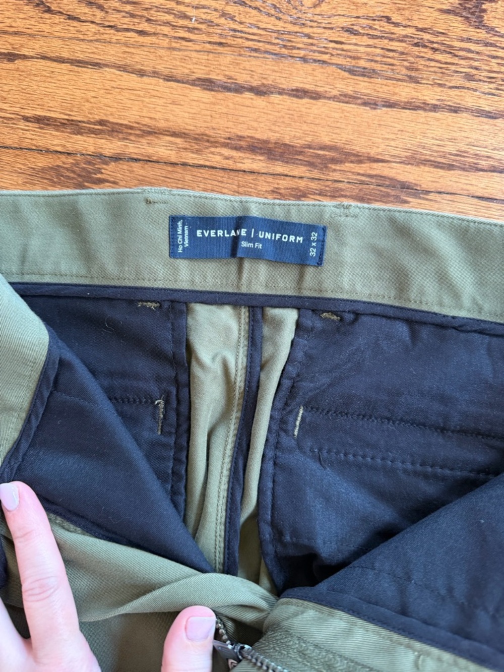 Everlane Uniform Performance Chino in Kalamata 32x32